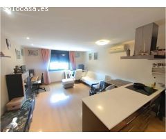 ¡Oportunidad única en Segur de Calafell! Ático dúplex con terraza privada y dos
