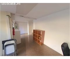 Oportunidad Única: Local Comercial en Venta/Alquiler en el Barrio de Poblenou,