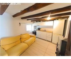 Oportunidad Inmobiliaria en Centre Vila: Casa histórica con Inquilino y