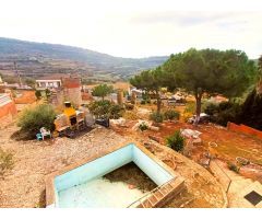 Oportunidad única para vivir en la urbanización Can Rosell, Subirats.