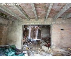 ¡Terrenos excepcionales en Sant Martí Sarroca: Ideal para inversores y