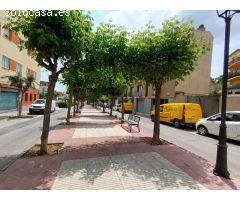 ¡Terrenos excepcionales en Sant Martí Sarroca: Ideal para inversores y