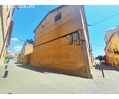 ¡GRAN OPORTUNIDAD! Propiedad en Venta a Reformar en Torrelles de Foix, Barcelona