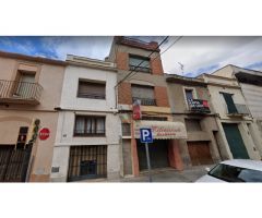 ¡EXCELENTE OPORTUNIDAD DE COMPRA! Finca en Centre Vila, Vilafranca del Penedés,