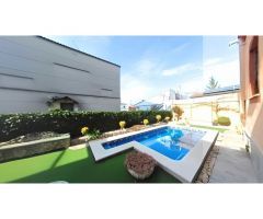 Chalet unifamiliar en venta Pacs del Penedés, Barcelona.