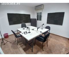 ¡Tu oficina ideal te espera en el corazón de Vilafranca!