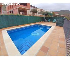 Tu oasis privado a 5 minutos de Sitges - Casa con jardín en Mas Alba