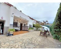 Tu oasis privado a 5 minutos de Sitges - Casa con jardín en Mas Alba