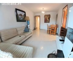 ¡Gran Oportunidad en Poblenou! Piso Amplio con Parking Incluido