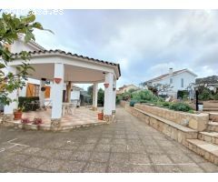 ¡Gran Oportunidad! Casa a 4 Vientos con Piscina, Jardín y Posibilidad de