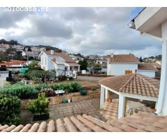¡Gran Oportunidad! Casa a 4 Vientos con Piscina, Jardín y Posibilidad de