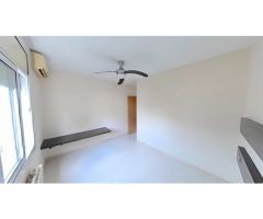 ¡Oportunidad única en Segur de Calafell! Piso con piscina, terraza, parking y