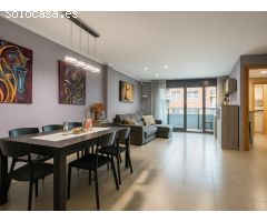 PLANTA BAJA IMPECABLE EN SANT MARTÍ SARROCA! 3 HABITACIONES, TERRAZA Y PARKING
