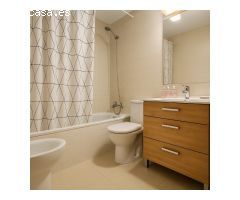 PLANTA BAJA IMPECABLE EN SANT MARTÍ SARROCA! 3 HABITACIONES, TERRAZA Y PARKING