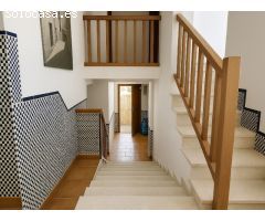 Amplia casa con jardín y piscina en pleno corazón de Guardiola de Font-Rubí