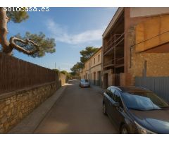 Gran Casa Reformada con Jardín en La Granada - ¡Lista para Estrenar!