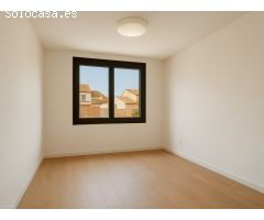 Gran Casa Reformada con Jardín en La Granada - ¡Lista para Estrenar!