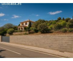 ¡Solar urbano en venta en Can Coral - Torrelles de Foix! Ideal para construir tu