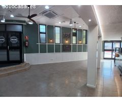 Alquiler de Local Comercial Reformado en Les Clotes, Vilafranca del Penedés: