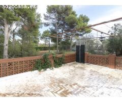 Oportunidad única en Urbanización Can Coral, Torrelles de Foix (Barcelona)