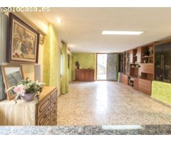 Oportunidad única en Urbanización Can Coral, Torrelles de Foix (Barcelona)