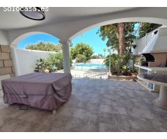 Lujosa villa con piscina privada e impresionantes vistas en Costa Adeje