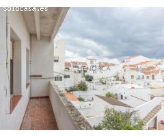 Piso para reformar con terraza en el centro de Mahón