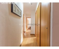 Piso de dos dormitorios en Es Castell