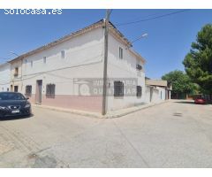 Pabellón 1.680m2 con opción de 5.000m2 de terreno industrial.