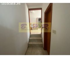 SE VENDE FABULOSA CASA TERRERA EN EL DESIERTO (GRANADILLA DE ABONA.)