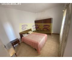 SE VENDE FABULOSA CASA TERRERA EN EL DESIERTO (GRANADILLA DE ABONA.)