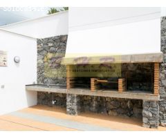 SE VENDE ACOGEDOR APARTAMENTO EN BAJAMAR TENERIFE.