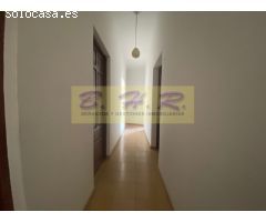Se vende casa antigua en Guía de Isora.