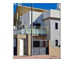Se venden preciosas villas a estrenar en Amarilla Golf.