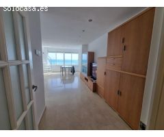 Fabuloso ÁTICO - DUPLEX frente al mar, espectacular terraza, vivienda de lujo.