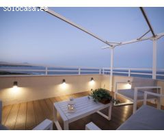 Fabuloso ÁTICO - DUPLEX frente al mar, espectacular terraza, vivienda de lujo.