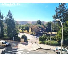 Gran piso de 4 dormitorios plaza Juan Pablo II, en zona residencial PAU 1 San