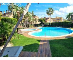 Chalet adosado impecable estado, en zona residencial de San Juan de Alicante