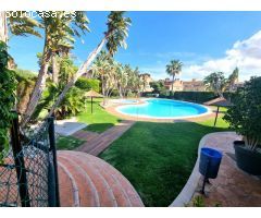 Chalet adosado impecable estado, en zona residencial de San Juan de Alicante