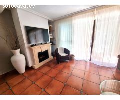 Chalet adosado impecable estado, en zona residencial de San Juan de Alicante