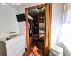Chalet adosado impecable estado, en zona residencial de San Juan de Alicante