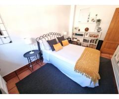 Chalet adosado impecable estado, en zona residencial de San Juan de Alicante