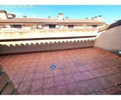 Chalet adosado impecable estado, en zona residencial de San Juan de Alicante
