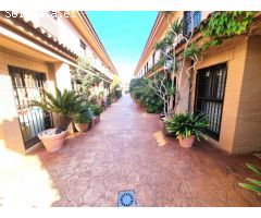 Chalet adosado impecable estado, en zona residencial de San Juan de Alicante