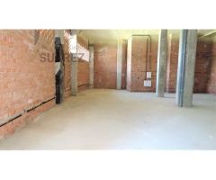 Local comercial en venta, en Sevilla Este.