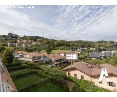 Dúplex con terraza, garaje y vistas de ensueño en Urbanización Goizut