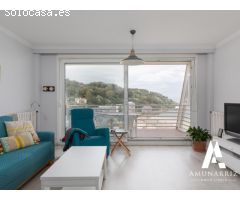 Dúplex con terraza, garaje y vistas de ensueño en Urbanización Goizut