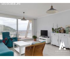 Dúplex con terraza, garaje y vistas de ensueño en Urbanización Goizut