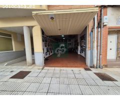 Casa en el campo, estilo payesa en Santa Gertrudis, para alquiler anual.