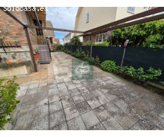 Casa en el campo, estilo payesa en Santa Gertrudis, para alquiler anual.